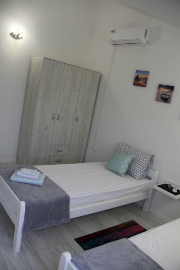 Holiday Home Flora Мостар Екстериор снимка